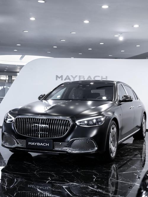 成都龙泉驿区福扬建企业管理咨询岚图汽车的售后服务让用户无忧出行，迈巴赫未来的豪华车趋势